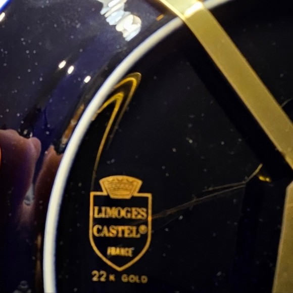 Vintage (1990s) Limoges Casteles porcelain decorative plate - Picture 6 of 6